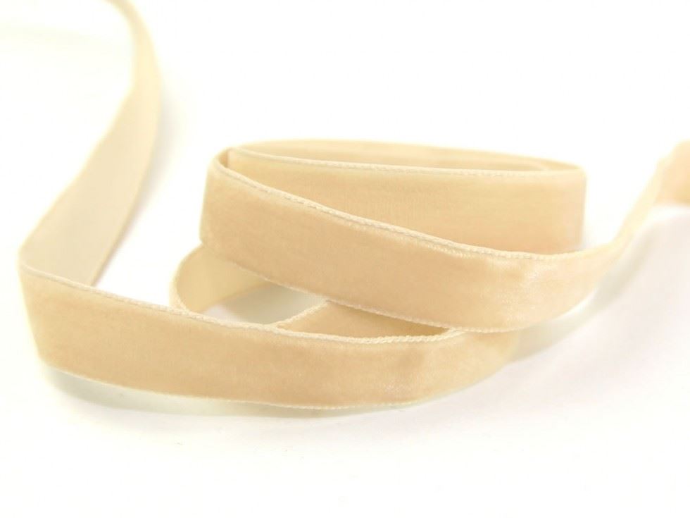 Berisfords Velvet Ribbon Mini Roll 9602 Blonde